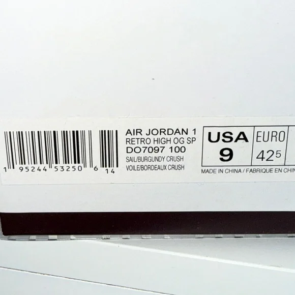 A Ma Maniere Air Jordan 1 High Top OG Size 9 - Picture 5 of 15